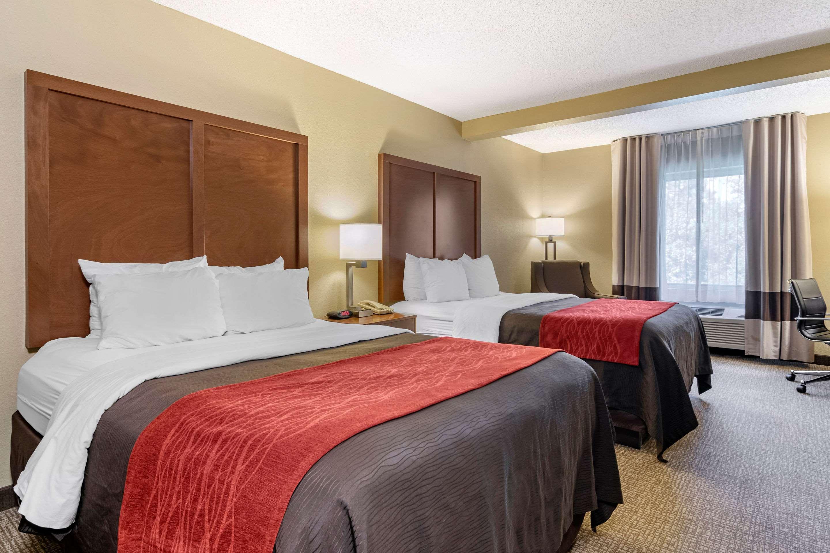 Comfort Inn & Suites Suwanee - Sugarloaf Exterior foto