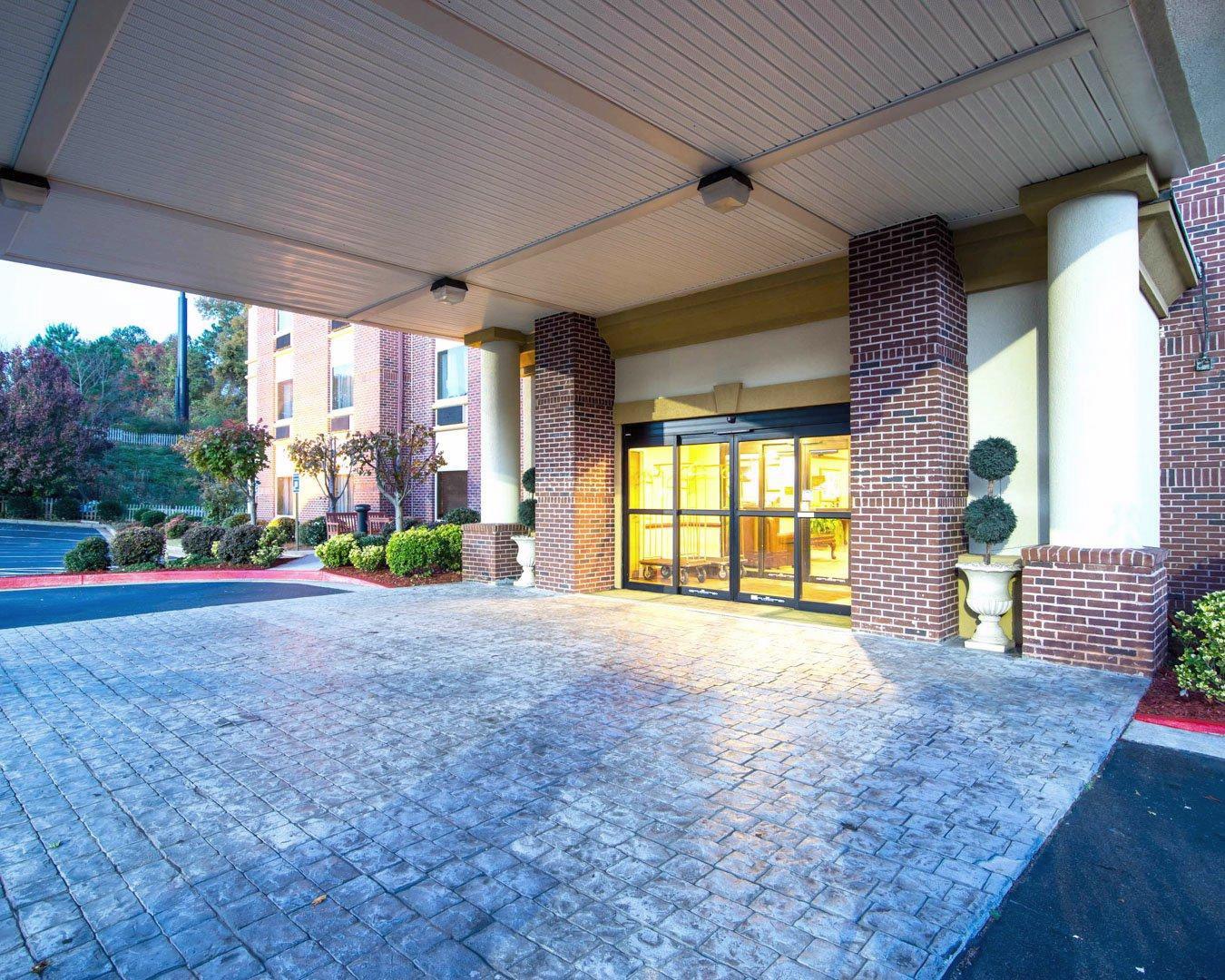 Comfort Inn & Suites Suwanee - Sugarloaf Exterior foto