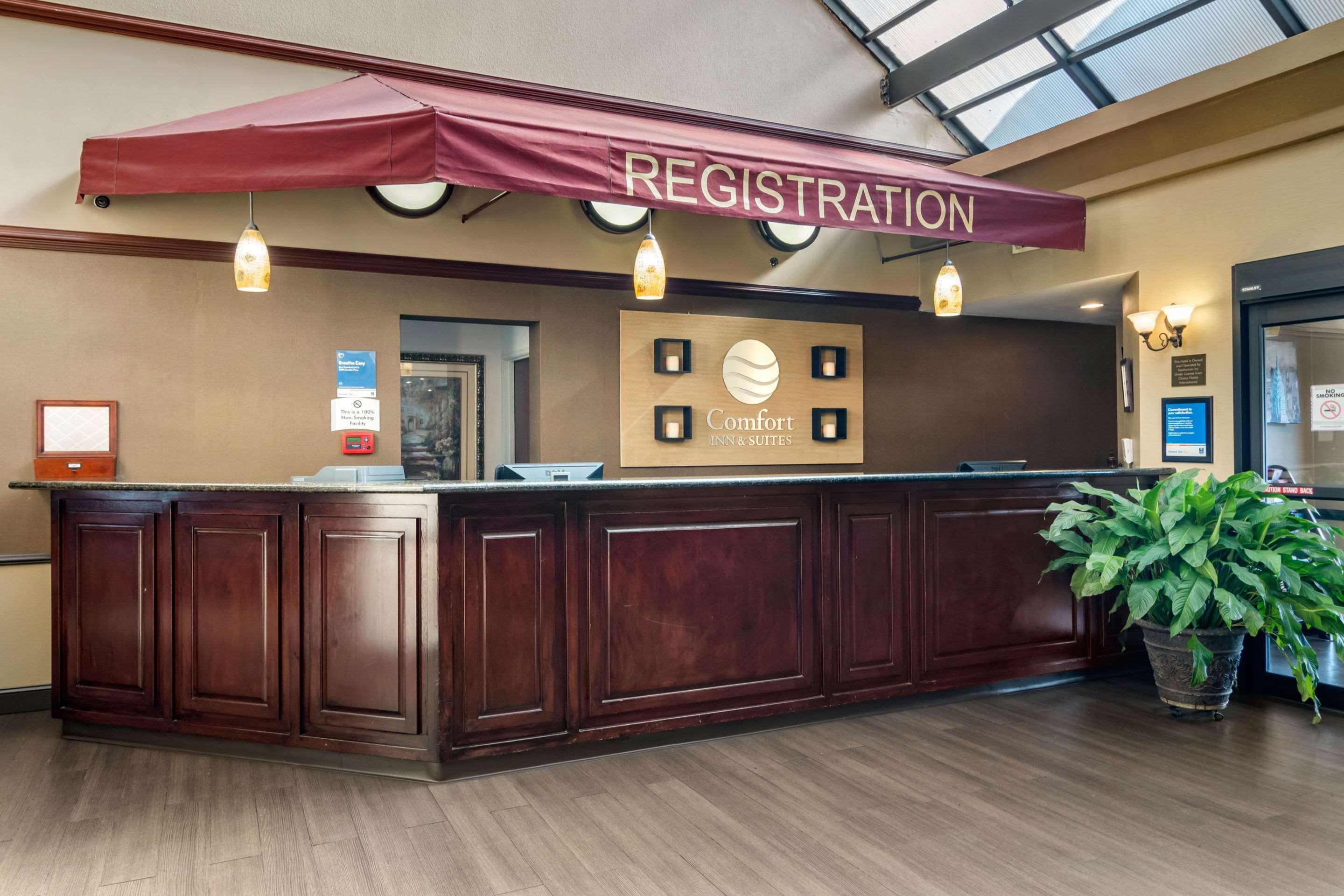 Comfort Inn & Suites Suwanee - Sugarloaf Exterior foto